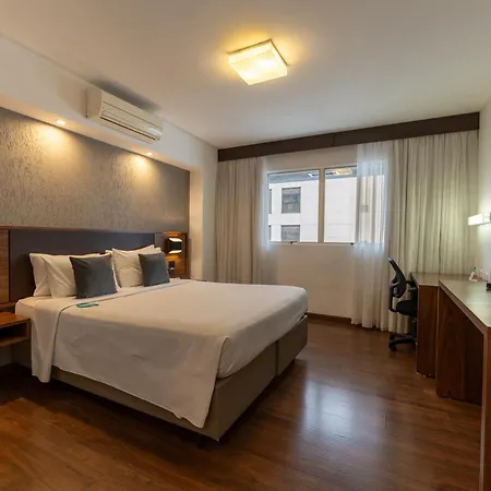Hotel Deville Curitiba-3